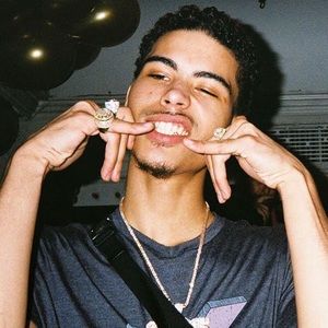 Meet your Posher, Chisom